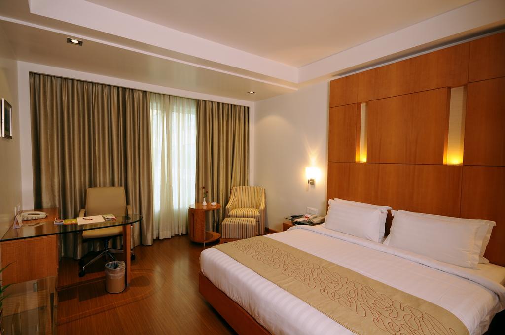Ramada By Wyndham Jaipur Hotel Room photo